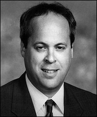 Glenn Winuk headshot