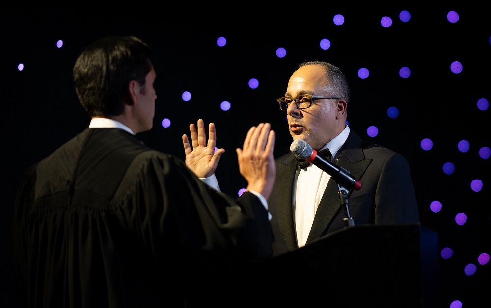 Dan Mateo being sworn in as HNBA President