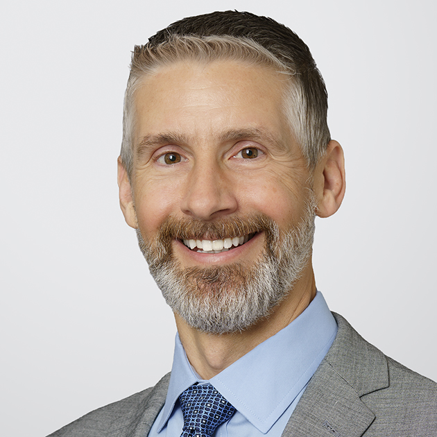 Jeremy_Ches_Headshot