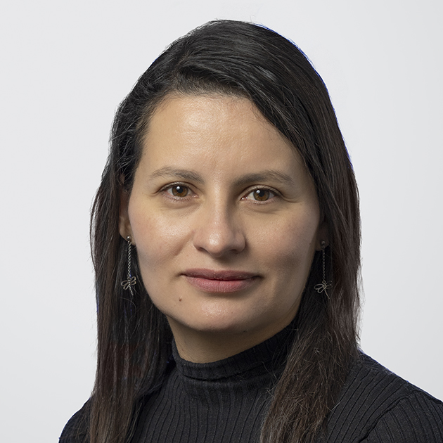 Natalia Davila Headshot