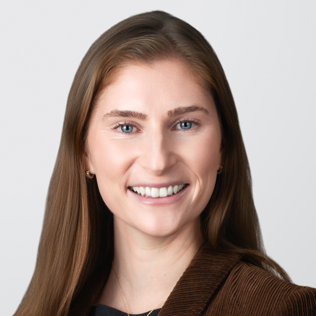 Libby Decker Headshot