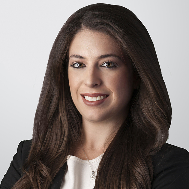 Annelise Del Rivero Headshot