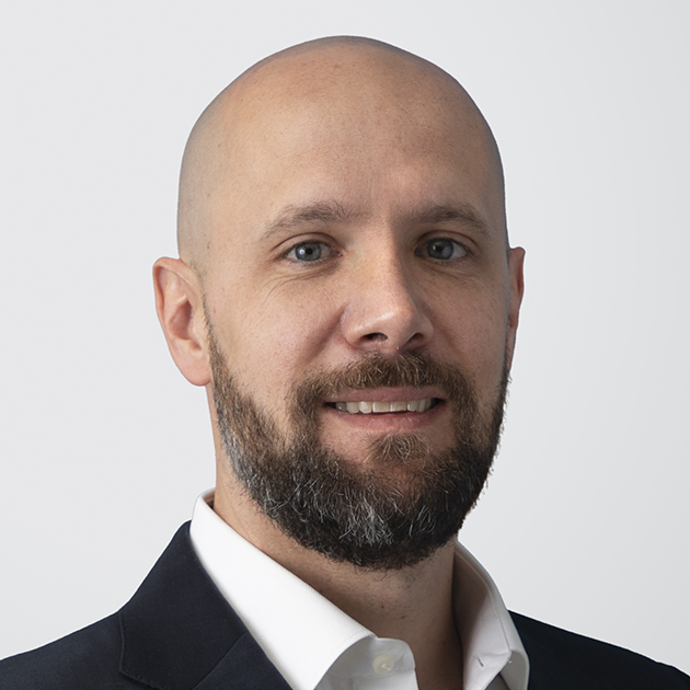 Adrian Gay Lasa headshot