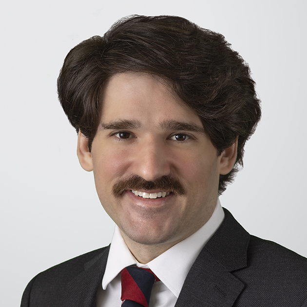 Scott Gesundheit headshot