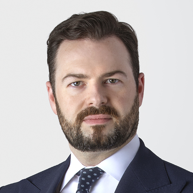 Daniel Hanlon Headshot