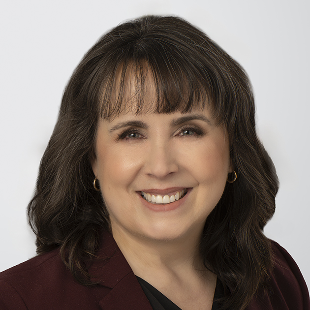 Shannon Hartsfield Headshot