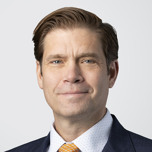 Joshua Husbands headshot