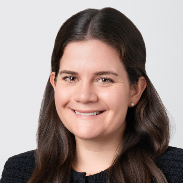 Caitlin Keliher Headshot