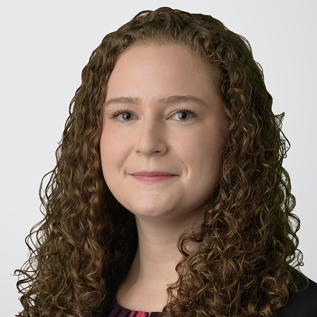 Jessica Novey Headshot