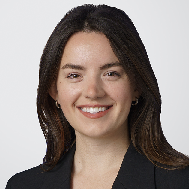 Elizabeth_Perry_Headshot_2