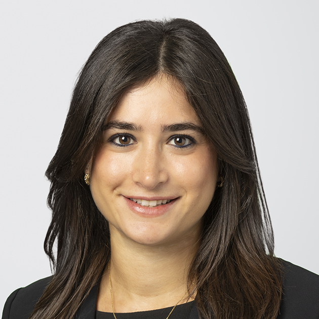 Kyra_Rosenzweig_Headshot