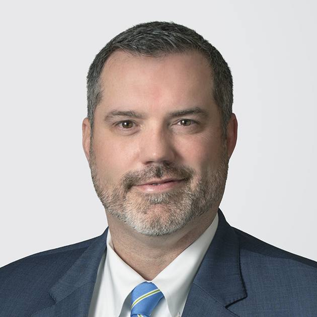 Erik Siebert headshot