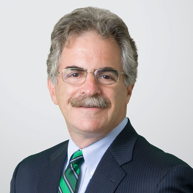 Daniel Small Headshot