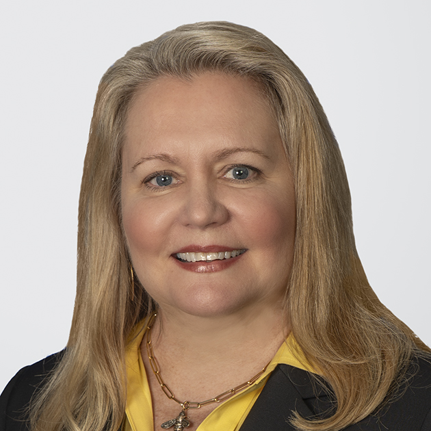 Nellie Sullivan Headshot